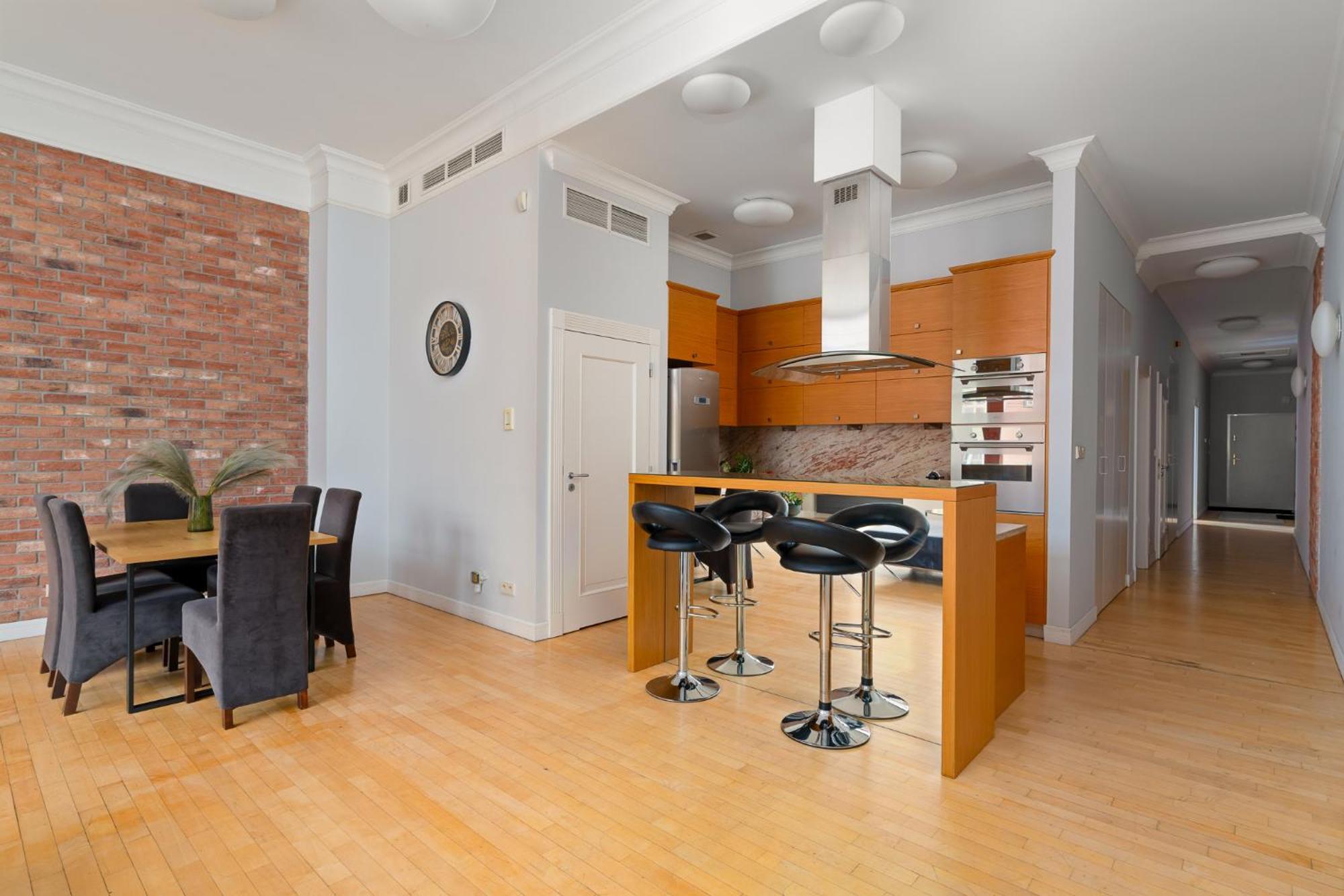 As Home Apartamenty Rynek 50 R503 Amazing View 브로츠와프 외부 사진